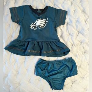 Go Birds! NFL Team Apparel Gerber Eagles Outfit